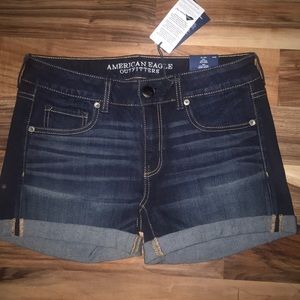 NWT American Eagle Super Stretch Jean Shorts sz 8